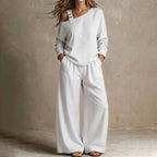 🔥BestSeller🔥Two-piece set with off-the-shoulder top and wide-leg pants—in a soft linen blend for an elegant silhouette