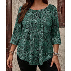 Women's Plus Size Paisley Print Blouse – Loose Fit & Curved Hem Design